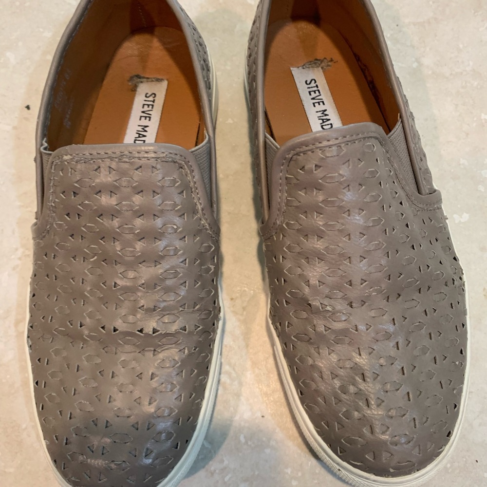 Steve Madden loafer